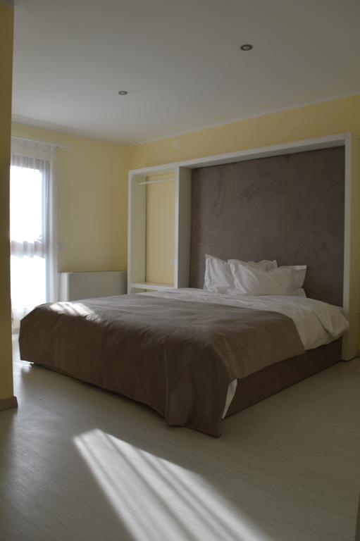בוזאו Hotel Nova מראה חיצוני תמונה
