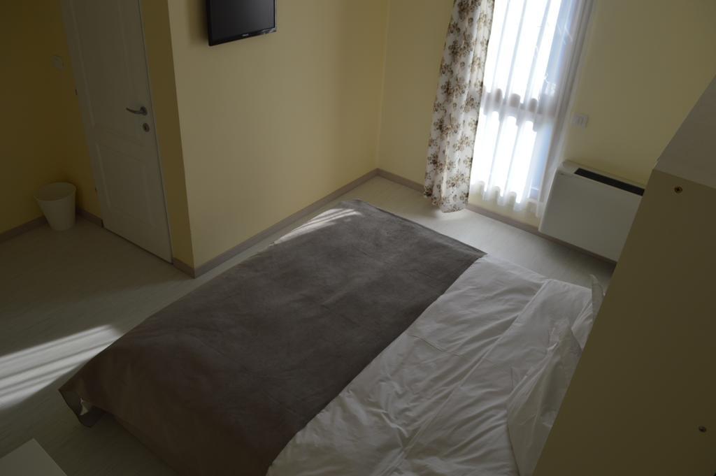 בוזאו Hotel Nova מראה חיצוני תמונה