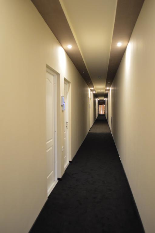 בוזאו Hotel Nova מראה חיצוני תמונה
